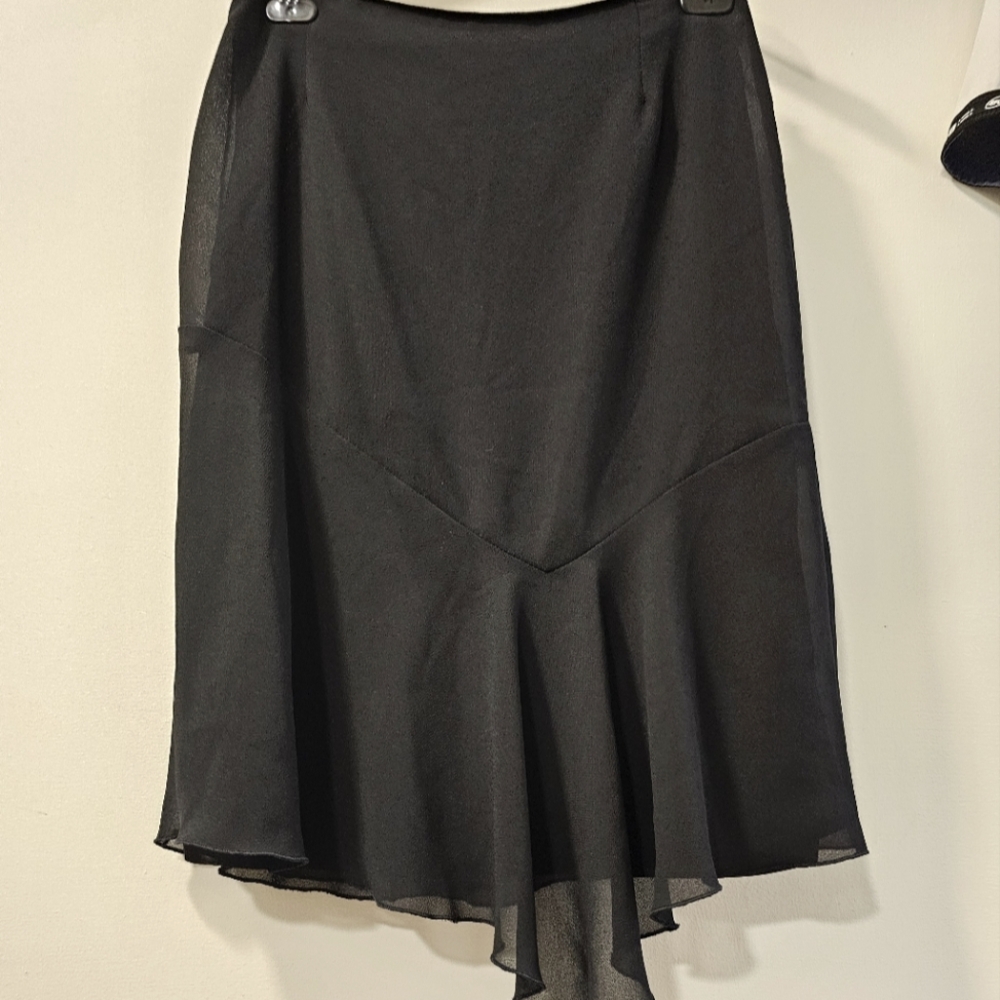 CUTE black skirt!